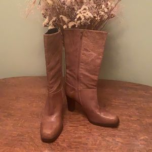 Eddie Bauer Tan Distressed Leather Heeled Boots